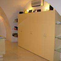 ARMADI NEGOZIO ABBIGLIAMENTO OGGETTISTICA CASA