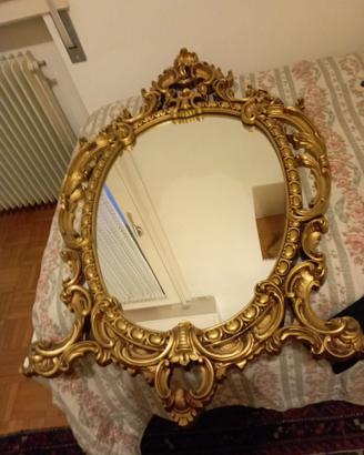 Specchio barocco ovale vintage originale del 1973