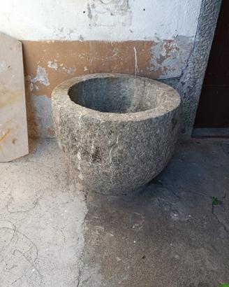 Vasca in pietra
