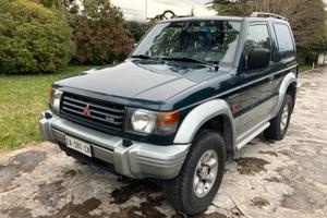 MITSUBISHI Pajero (2000-2007) V6 3500 DOHC-24