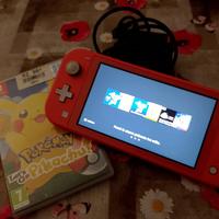Nintendo Switch + Pokemon Let's go Pikachu
