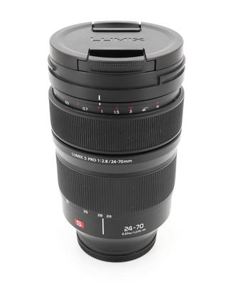Panasonic Lumix S Pro 24-70mm f/2.8