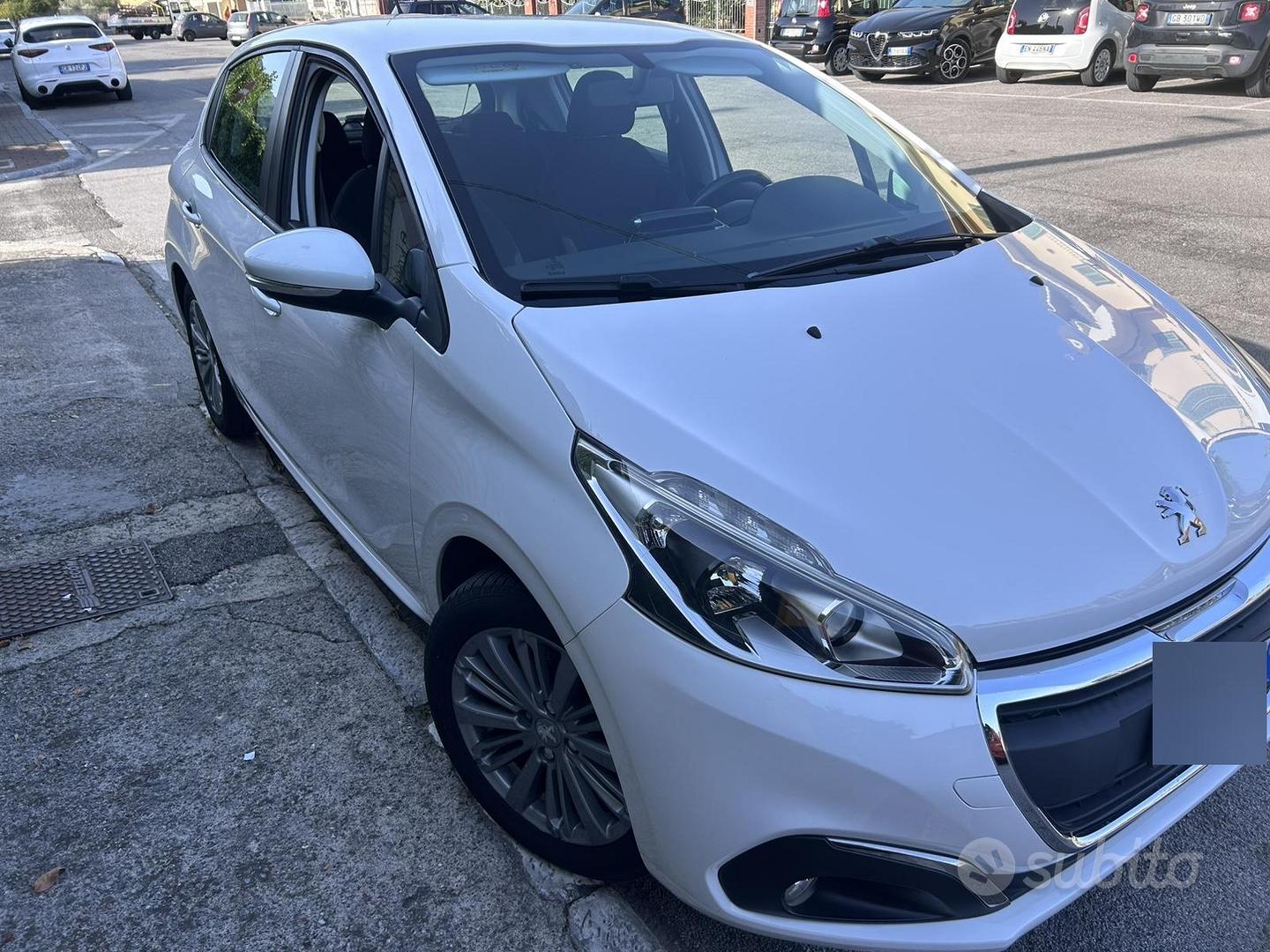 Peugeot 208 2017 photo 4