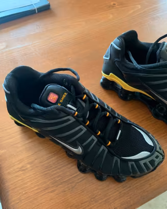 Scarpe Nike shox n.40