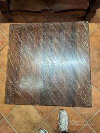 Tavolino rustico in legno massiccio