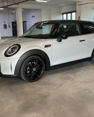 MINI Full Electric Mini F56 2021 Mini 3p Coop...