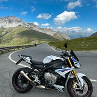 Bmw s1000r 2021