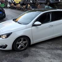 PEUGEOT 308 2015 SOLO PER RICAMBI