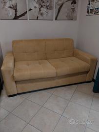 Divano letto 2 posti. 