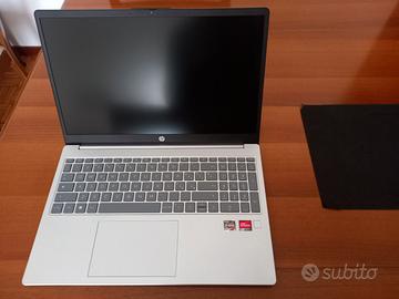 HP Pc laptop portatile 15 fc0026nl