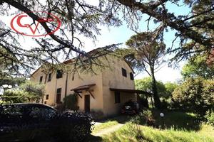 Casa indipendente di 158 m² con 5 locali a Bucine