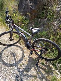 Bici elettrica B’Twin