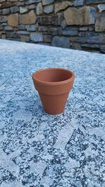 Vasi terracotta diametro 7   100 pz