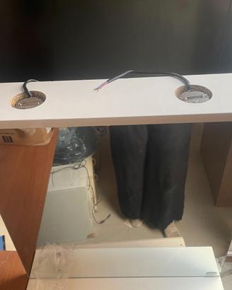 Specchiera bagno moderna con faretti e mensola -