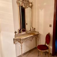 Console con specchio in legno stile francesce