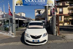 Lancia Ypsilon 1.2 69 CV 5 P PLATINUM