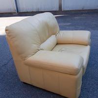 Poltrona ecopelle Beige/Panna