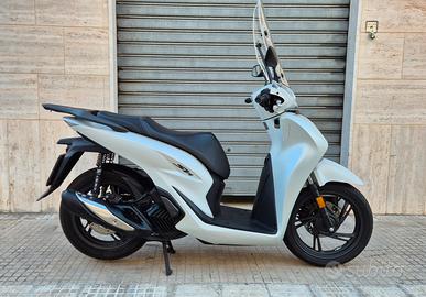honda sh 125 2024 solo 5.200 km 