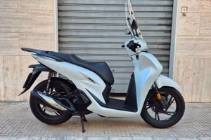 honda sh 125 2024 solo 5.200 km 