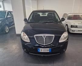 Lancia Ypsilon 1.3 MJT 90 CV Platino