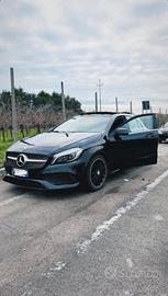  Auto Mercedes A200 AMG