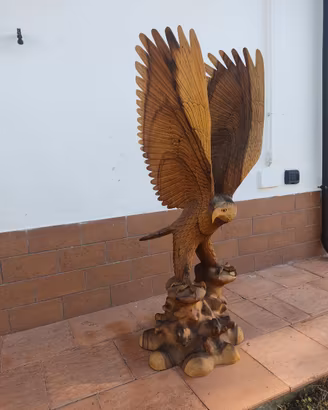 Aquila in Legno di Teak