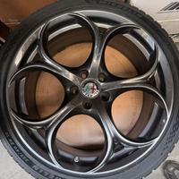 cerchi 19 e gomme alfa giulia originali