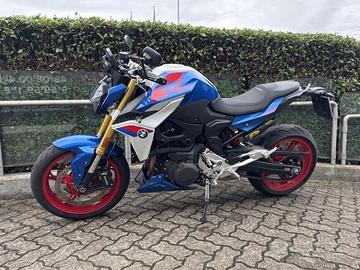 BMW Motorrad F 900 R