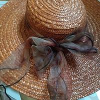elegante cappello estivo da donna