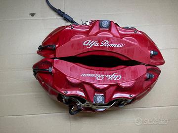 Pinze Brembo a 6 pompanti Alfa Romeo 