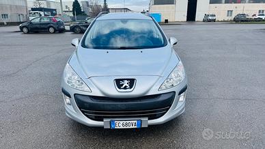 Peugeot 308 1.6 HDi 110CV SW Ciel Sportium