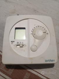 termostato analogico Avidsen