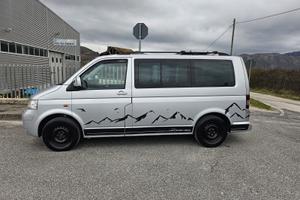 CARAVELLE VW T5 9 POSTI