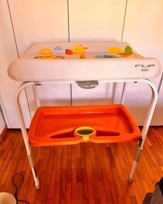 Fasciatoio con vaschetta per bagnetto Jané Flip