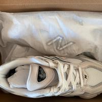 New Balance 9060.