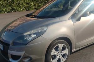 Renault Scenic Xmod 1.5dci