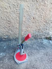 CAPSULATRICE A COLONNA PER TAPPI CORONA 