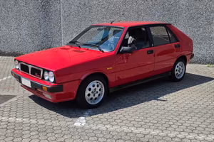 Lancia Delta HF Turbo 1.6