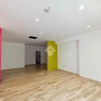 NEGOZIO A ALBA ADRIATICA