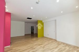 NEGOZIO A ALBA ADRIATICA