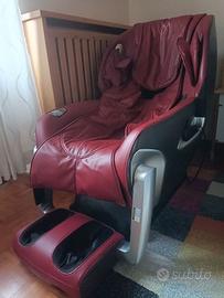 Poltrona massaggiante in pelle rossa