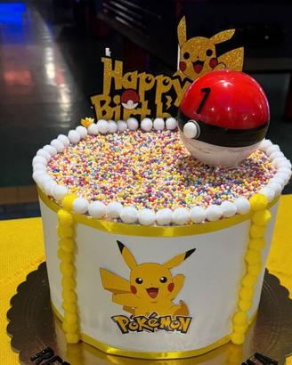 Torta scenografica Pikachu