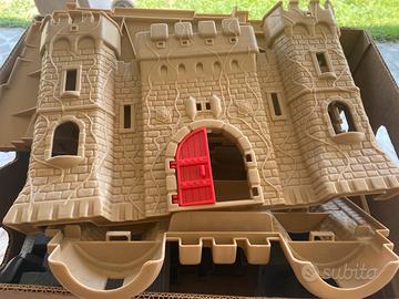 Otto scatole di giochi per bambini, vario genere