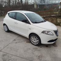 Lancia ypsilon 10 del 2012 unico proprietario