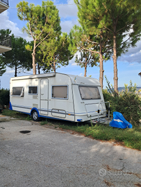 Roulotte knaus blu line dell 99