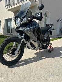 Transalp 700