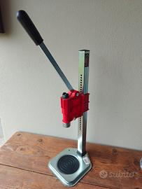 tappatrice a colonna grifo