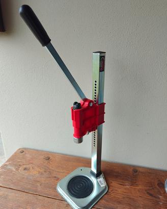 tappatrice a colonna grifo