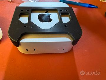 Supporto Mac Mini M4 sotto scrivania o VESA