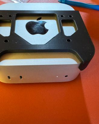 Supporto Mac Mini M4 sotto scrivania o VESA